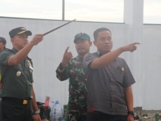Foto:Komandan Kodim 0807/Tulungagung Letkol Arh. Hanny Galih Satrio meninjau langsung progres pembangunan Koperasi Desa Merah Putih (KDMP) di Desa Pulosari, Kecamatan Ngunut, Kabupaten Tulungagung, Jawa Timur
