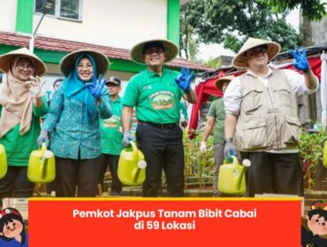 Foto: Pemkot Administrasi Jakarta Pusat bersama TP PKK Kota Administrasi Jakarta Pusat melakukan penanaman bibit cabai serentak di Taman Urban Farming Dahlia, Cempaka Putih, Jumat (20/2/2026)