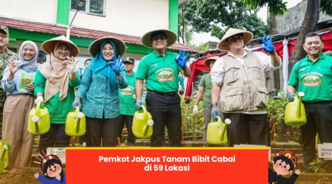 Foto: Pemkot Administrasi Jakarta Pusat bersama TP PKK Kota Administrasi Jakarta Pusat melakukan penanaman bibit cabai serentak di Taman Urban Farming Dahlia, Cempaka Putih, Jumat (20/2/2026)