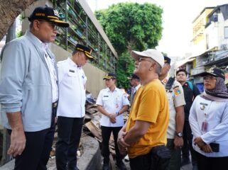 Foto: Jakarta Pusat, Arifin, Wali Kota Jakarta Pusat, Kebon Kacang, Tanah Abang, Penataan Kota, Penertiban Bangunan, Trotoar Jakarta, Normalisasi Kali, Drainase Jakarta, Pemkot Jakarta Pusat, Infrastruktur Jakarta, Penataan Kawasan, Pedagang Kaki Lima, Tata Kota Jakarta.
