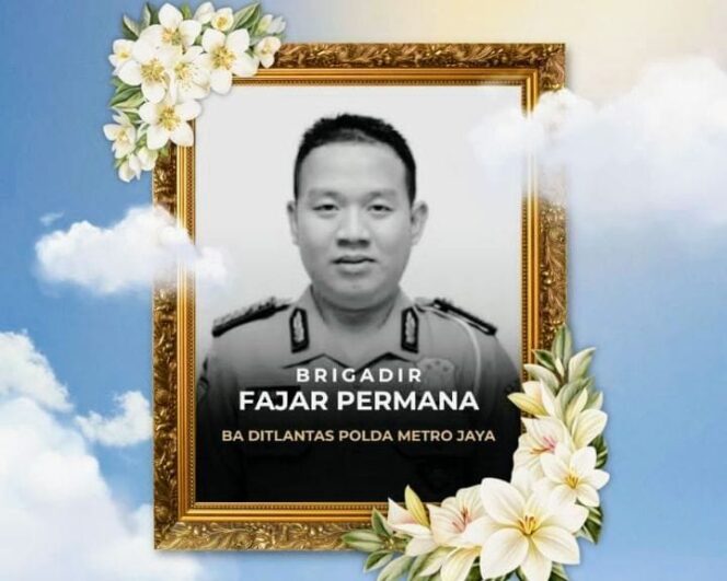 
					Foto : Kabar duka datang dari jajaran Direktorat Lalu Lintas Polda Metro Jaya. Seorang anggota kepolisian, Brigadir Fajar Permana, dilaporkan meninggal dunia setelah sebelumnya mengalami kelelahan dan sesak napas usai menjalankan tugas pengamanan pada momen Hari Raya Idulfitri 1447 Hijriah.