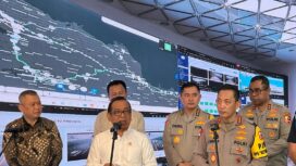 Foto : Menteri Perhubungan Dudy Purwagandhi mengimbau masyarakat untuk menghindari penumpukan arus balik pada 28 dan 29 Maret 2026 dengan memanfaatkan kebijakan Work From Anywhere (WFA) serta diskon tarif tol.