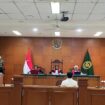 Foto : Sidang dugaan penipuan dan penggelapan tanah senilai Rp259 miliar kembali bergulir di Pengadilan Negeri Jakarta Timur pada Senin (30/3/2026), dengan terdakwa Armando Herdian.