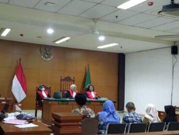 Foto : Sidang perkara dugaan tindak pidana aborsi dengan terdakwa Sri Astuti kembali bergulir pada Selasa (31/3/2026) di Pengadilan Negeri Jakarta Timur.