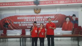 Foto: Meyske Lempoy terpilih sebagai Ketua PAC Kebayoran Lama periode 2025–2030, didampingi Erwin Ibrahim sebagai Sekretaris dan Tri Susilo sebagai Bendahara. Musancab menjadi momentum konsolidasi partai di tingkat kecamatan guna memperkuat struktur dan soliditas kader.