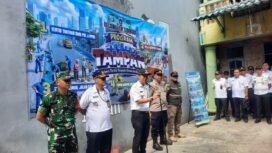 Foto : Camat Tambora, Pangestu Aji Swandhanu, memimpin apel pelaksanaan Program TAMPAN (Tambora Tertib, Terpadu, Aman dan Nyaman) sebagai langkah strategis memperkuat ketertiban dan keamanan wilayah, Rabu (8/4/2026).
