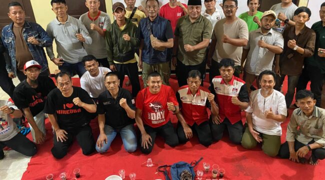 Foto : Menjelang peringatan Hari Buruh Internasional (May Day) 2026, Federasi Serikat Buruh Niaga, Informatika, Keuangan, Perbankan dan Aneka Industri (FSB NIKEUBA) Jakarta mulai memanaskan konsolidasi aksi. Pertemuan digelar bersama pengurus komisariat dari 18 perusahaan di Kantor KSBI, Jalan Cipinang Raya, Jakarta Timur, Minggu (12/4/2026).
