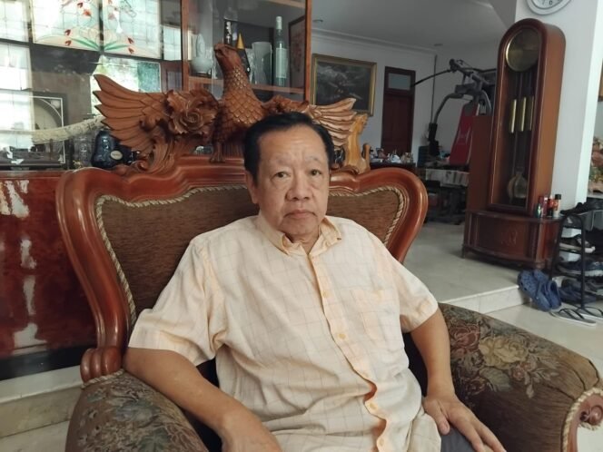 
					 Foto : Vonis bebas yang dijatuhkan majelis hakim Pengadilan Negeri (PN) Kendari dalam perkara nomor 294/Pid.B/2025/PN Kdi terhadap pasangan suami istri, Deni Zaenal Abidin dan istrinya, memicu polemik. Putusan terkait dugaan tindak pidana penipuan dan penggelapan itu dinilai tidak memenuhi rasa keadilan oleh pelapor, Budhi Yuwono