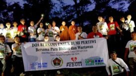 Foto : Di tengah meningkatnya ancaman bencana alam dan gejolak sosial, sebuah ikhtiar spiritual digelar di kawasan Gunung Padang, Jawa Barat, Rabu (22/4/2026), bertepatan dengan momentum peringatan Hari Bumi.
