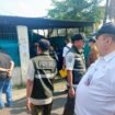Foto: Petugas gabungan dari Pemerintah Kota Jakarta Pusat bersama PAM Jaya melakukan penertiban rumah dinas di Jalan Penjernihan II, Bendungan Hilir, Tanah Abang, Jakarta Pusat, Rabu (6/5/2026). 