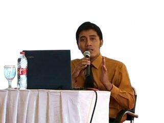 Foto: Rino Ded Aringga.,S.Pd.,M.H
Dosen Universitas Pamulang 