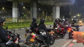 Foto : Aparat gabungan dari Batalyon B Pelopor Satbrimob Polda Metro Jaya bersama Tim Perintis Presisi Polres Metro Jakarta Timur (9/5/2026).