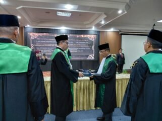 Foto : Muhammad Aliyuddin, S.Ag., M.H., menyampaikan komitmennya untuk menjalankan amanah jabatan dengan penuh integritas, profesionalisme, dan tanggung jawab dalam mendukung visi Mahkamah Agung Republik Indonesia serta Pengadilan Tinggi Agama Jakarta