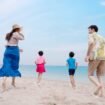  Foto : PT Pembangunan Jaya Ancol Tbk menghadirkan program Gratis Masuk Ancol Sore Hari bagi masyarakat yang ingin menikmati suasana wisata pantai dan ruang terbuka publik di kawasan Ancol Taman Impian.
