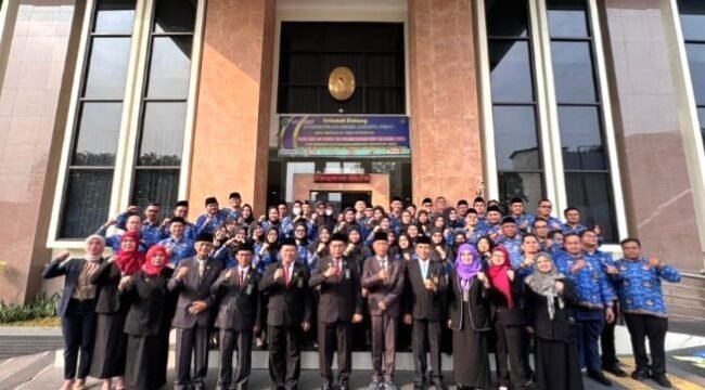 Foto : Pengadilan Agama Jakarta Pusat menggelar upacara peringatan Hari Lahir Pancasila Tahun 2026 di halaman kantor Pengadilan Agama Jakarta Pusat.
