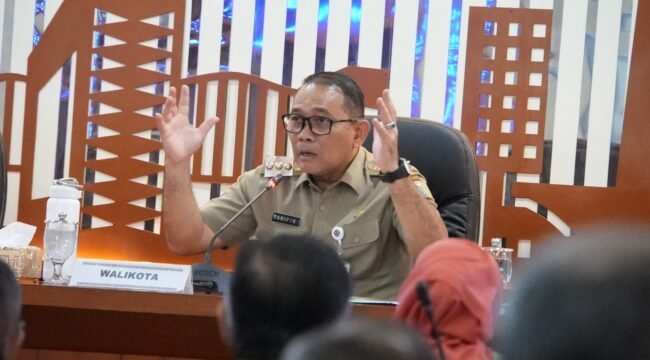 Foto: Wali Kota Jakarta Pusat Arifin memimpin Rapat Koordinasi Wilayah (Rakorwil) di Kantor Wali Kota Jakarta Pusat