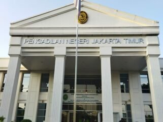 Foto : Pengadilan Negeri Jakarta Timur resmi mengumumkan susunan majelis hakim yang akan menangani perkara pidana atas nama terdakwa Roy Suryo Notodiprojo dan Tifauzia Tyassuma.