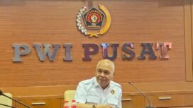 Foto : Persatuan Wartawan Indonesia (PWI) Pusat menyampaikan keprihatinan dan penyesalan atas pernyataan Advokat Hotman Paris Hutapea kepada wartawan saat memberikan keterangan kepada media di lingkungan Kejaksaan Agung.