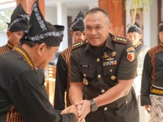 Foto: Komandan Korem (Danrem) 081/DSJ Kolonel Arm Untoro Hariyanto menghadiri rangkaian peringatan Hari Jadi ke-458 Kabupaten Madiun di Pendopo Ronggo Djoemeno, Caruban, Sabtu (18/7/2026).