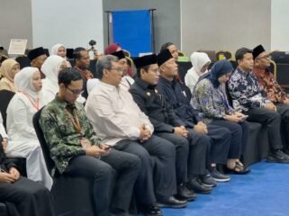 Foto : Pengadilan Agama Jakarta Pusat kembali menghadirkan layanan hukum bagi warga negara Indonesia (WNI) yang berada di luar negeri melalui penyelenggaraan sidang isbat nikah di Konsulat Jenderal Republik Indonesia (KJRI) Johor Bahru, Malaysia, pada 5–6 Agustus 2026.