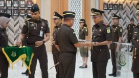 Foto : Senen 10 Agustus 2026. Mahfuddin Cakra Saputra, S.H., M.H., resmi dipercaya menduduki jabatan sebagai Kepala Kejaksaan Negeri (Kajari) Sumbawa Barat.