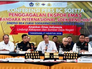 Foto : Bea Cukai Soekarno-Hatta kembali menggagalkan upaya penyelundupan emas dalam jumlah besar. Bersama Aviation Security (Avsec) Bandara Internasional Soekarno-Hatta.