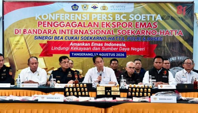 
					Foto : Bea Cukai Soekarno-Hatta kembali menggagalkan upaya penyelundupan emas dalam jumlah besar. Bersama Aviation Security (Avsec) Bandara Internasional Soekarno-Hatta.
