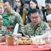 Foto : Danpusterad Letjen TNI Mochamad Syafei Kasno dalam Forum Kebangsaan bertema “Kesadaran Bela Negara Merupakan Pondasi Dasar Menuju Indonesia Emas”, di Aula Muhammad Toda Kodiklatad, Bandung, Kamis (13/8/2026).