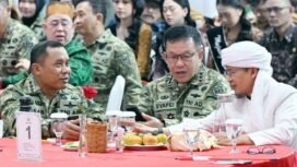 Foto : Danpusterad Letjen TNI Mochamad Syafei Kasno dalam Forum Kebangsaan bertema “Kesadaran Bela Negara Merupakan Pondasi Dasar Menuju Indonesia Emas”, di Aula Muhammad Toda Kodiklatad, Bandung, Kamis (13/8/2026).