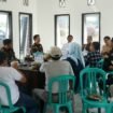 Foto:Kepala Kejaksaan Negeri (Kajari) Sumbawa Barat Mahfuddin Cakra Saputra, SH., MH., melakukan kunjungan perdana ke Sekretariat Persatuan Wartawan Indonesia (PWI) Kabupaten Sumbawa Barat.