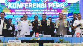 Foto:Operasi gabungan Bea Cukai bersama Badan Narkotika Nasional (BNN) RI, Bareskrim Polri, dan Polda Kepulauan Riau (Kepri) berhasil mengungkap dugaan penyelundupan narkotika melalui jalur laut.
