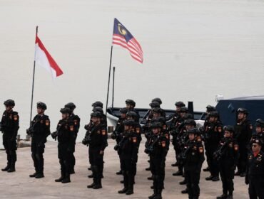 Foto:Upaya Indonesia dan Malaysia mempersempit ruang gerak penyelundupan lintas negara semakin diperkuat melalui Joint Task Force (JTF) Illegal Goods 2026. Operasi bersama Bea Cukai Indonesia dan Royal Malaysian Customs Department (RMCD) tersebut kini tidak lagi terbatas pada pemberantasan narkotika, tetapi mencakup berbagai komoditas ilegal yang rawan masuk melalui perbatasan kedua negara.
