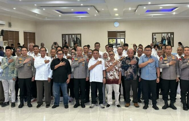 
					Foto:Uji Kompetensi Wartawan (UKW) Persatuan Wartawan Indonesia (PWI) Provinsi Banten Angkatan ke-28 resmi dimulai pada Selasa (22/9/2026). Kegiatan yang berlangsung selama dua hari, 22–23 September 2026.