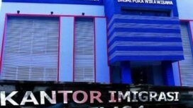  Foto:Masyarakat yang membutuhkan layanan paspor kini memiliki alternatif pelayanan di luar kantor. Kantor Imigrasi Kelas I TPI Jakarta Timur kembali menghadirkan program PASPORIA – Paspor Ceria yang akan berlangsung bersamaan dengan kegiatan Car Free Day (CFD) Sudirman, Jakarta Pusat.