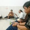 Foto :Suasana religius dan penuh kekeluargaan mewarnai kegiatan pengajian dan tahlil yang digelar di Musholla Al-Ikhlas Pengadilan Negeri (PN) Jakarta Timur, Kamis malam Jumat (1/10/2026).