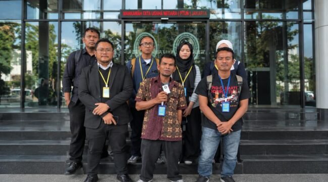 Foto: Perkumpulan Forum Nelayan Pecinta Teluk Kelabat Dalam, Kepulauan Bangka Belitung, bersama sejumlah organisasi masyarakat sipil dan lingkungan hidup menggugat Menteri Energi dan Sumber Daya Mineral (ESDM) ke Pengadilan Tata Usaha Negara (PTUN) Jakarta.