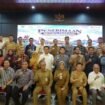  Foto:Tim Sekretariat Bersama (Sekber) Standar Pelayanan Minimal (SPM) Tingkat Pusat dan Tim SPM Tingkat Provinsi Jawa Tengah bersama Pemerintah Kota Surakarta menggelar kegiatan Monitoring dan Evaluasi (Monev) Terpadu serta Verifikasi dan Validasi Pelaksanaan SPM Kota Surakarta Tahun 2026.