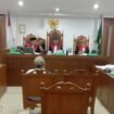 Foto:Saksi Dhiraj Kumar Danny Shyam Jethnani selaku korban. Saat memberikan keterangan di hadapan majelis hakim.