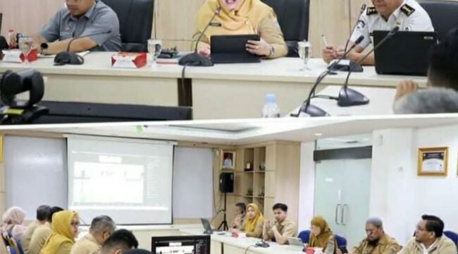  Foto:Persoalan administrasi kependudukan yang berkaitan dengan status warga negara asing (WNA) menjadi salah satu perhatian dalam koordinasi Direktorat Jenderal Imigrasi, Dinas Kependudukan dan Pencatatan Sipil (Disdukcapil) Provinsi DKI Jakarta, serta Direktorat Jenderal Administrasi Hukum Umum (Ditjen AHU) Kementerian Hukum.

